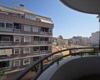 Herverkoop - Appartement -
Torrevieja - Acequion