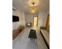 Herverkoop - Appartement -
Torrevieja - Acequion