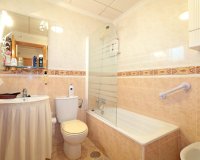 Herverkoop - Appartement -
Torrevieja - Acequion