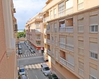 Herverkoop - Appartement -
Torrevieja - Acequion