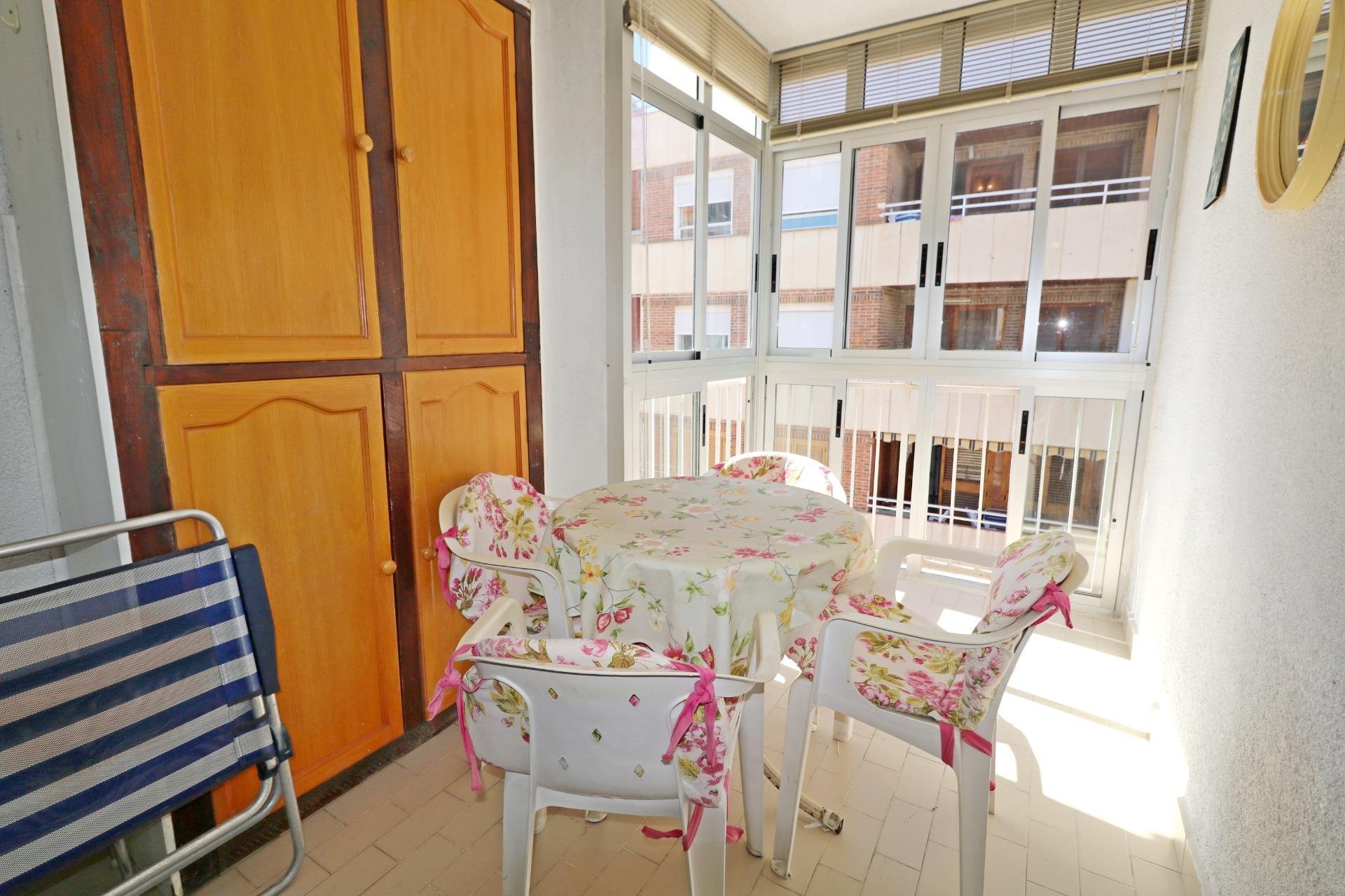 Herverkoop - Appartement -
Torrevieja - Acequion