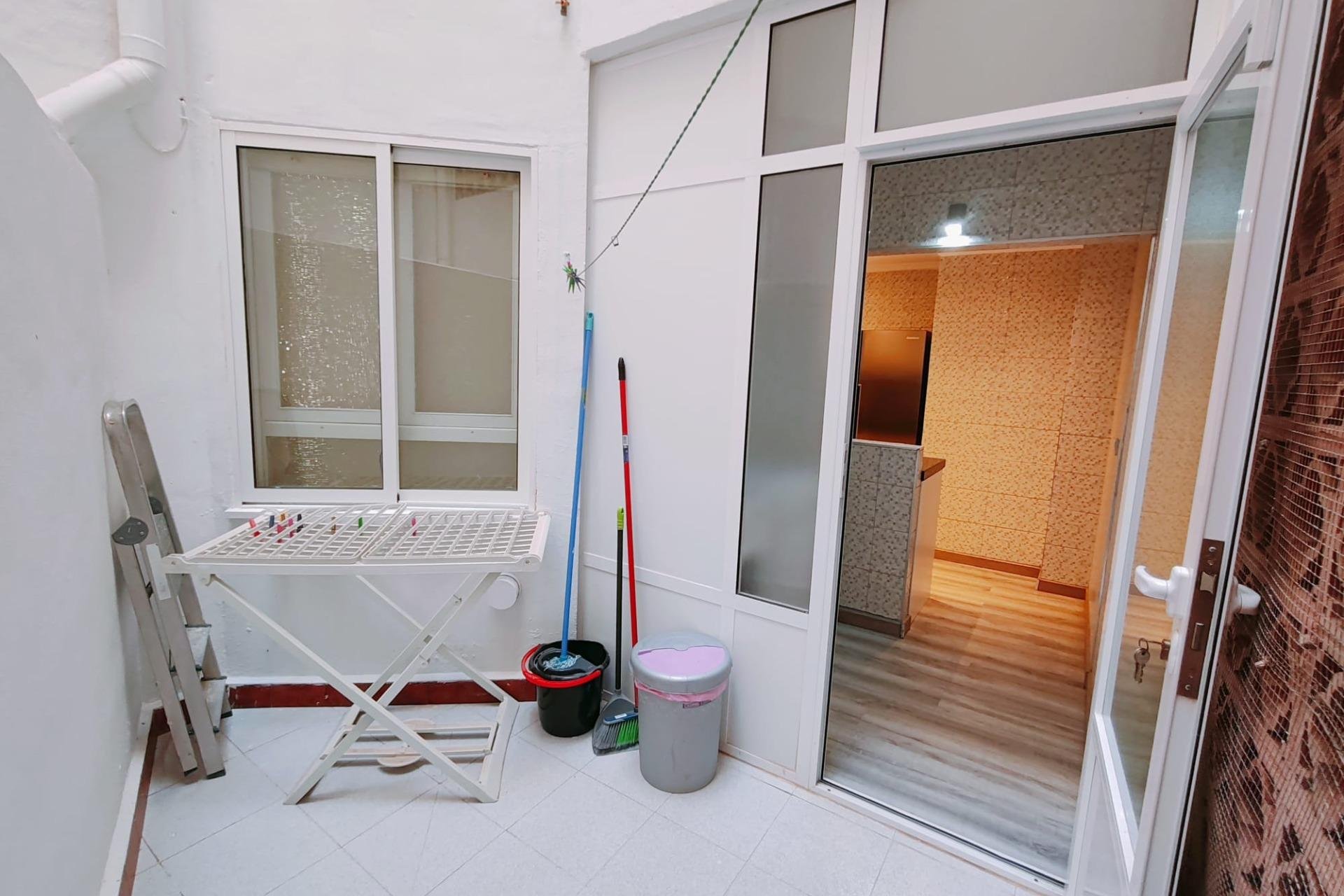 Herverkoop - Appartement -
Torrevieja - Acequion