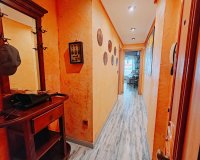 Herverkoop - Appartement -
Torrevieja - Acequion