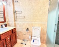 Herverkoop - Appartement -
Torrevieja - Acequion