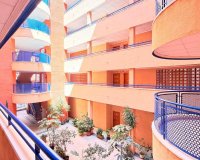 Herverkoop - Appartement -
Torrevieja - Acequion