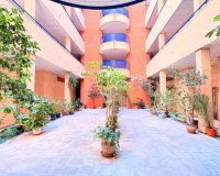 Herverkoop - Appartement -
Torrevieja - Acequion