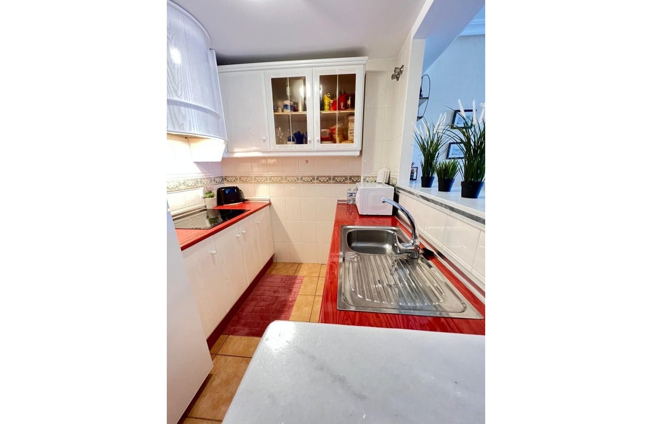 Herverkoop - Appartement -
Torrevieja - Aguas Nuevas