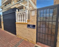 Herverkoop - Appartement -
Torrevieja - Aguas Nuevas