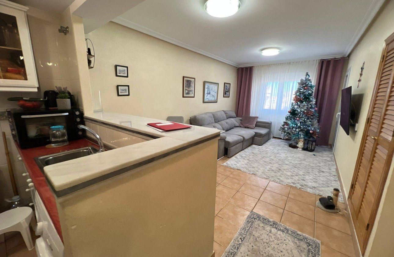 Herverkoop - Appartement -
Torrevieja - Aguas Nuevas