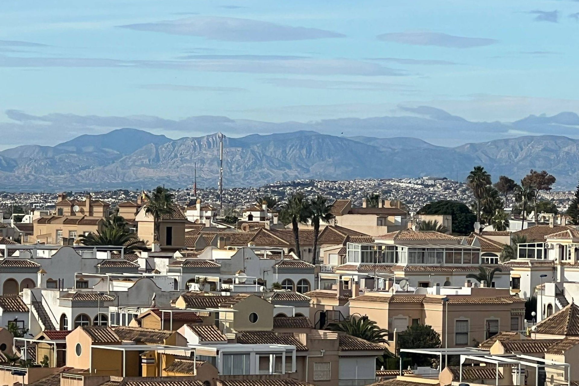 Herverkoop - Appartement -
Torrevieja - Aguas Nuevas