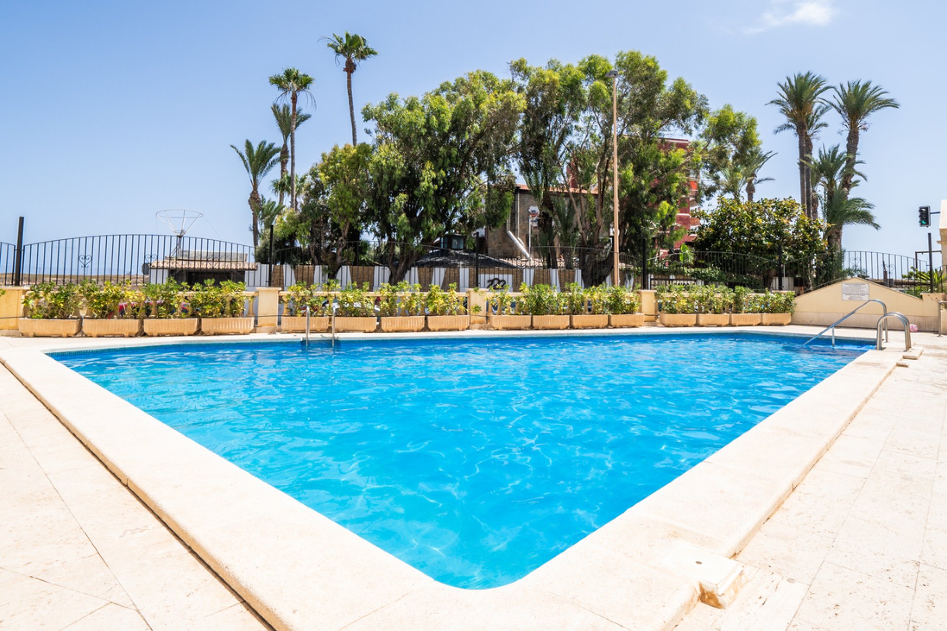 Herverkoop - Appartement -
Torrevieja - Aguas Nuevas