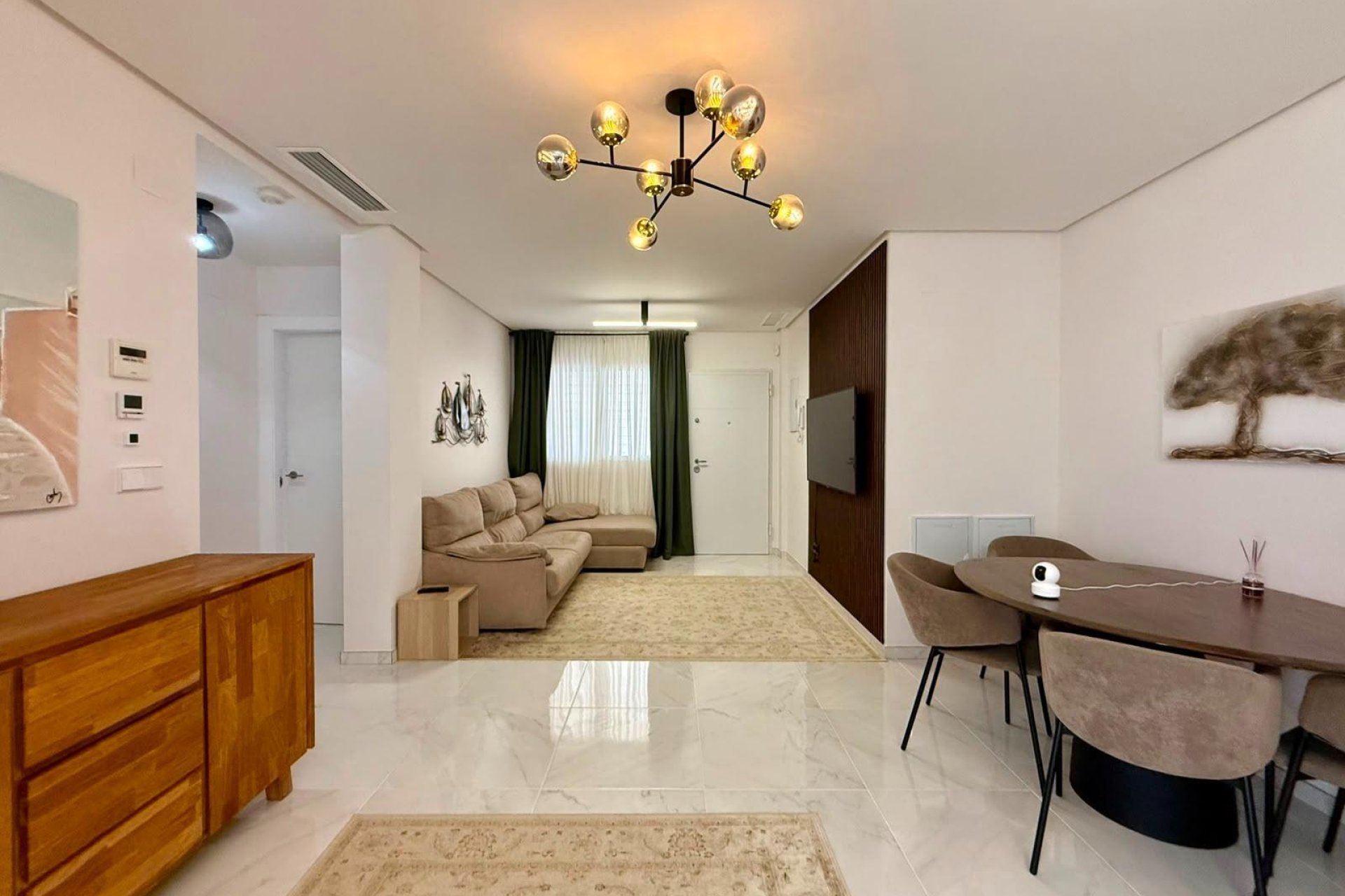 Herverkoop - Appartement -
Torrevieja - Aguas Nuevas
