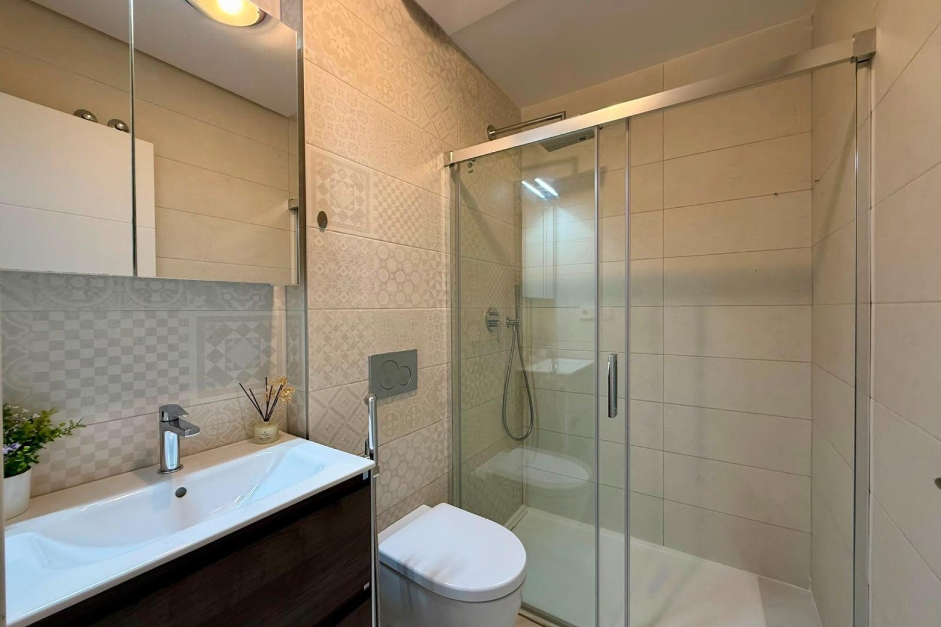 Herverkoop - Appartement -
Torrevieja - Aguas Nuevas