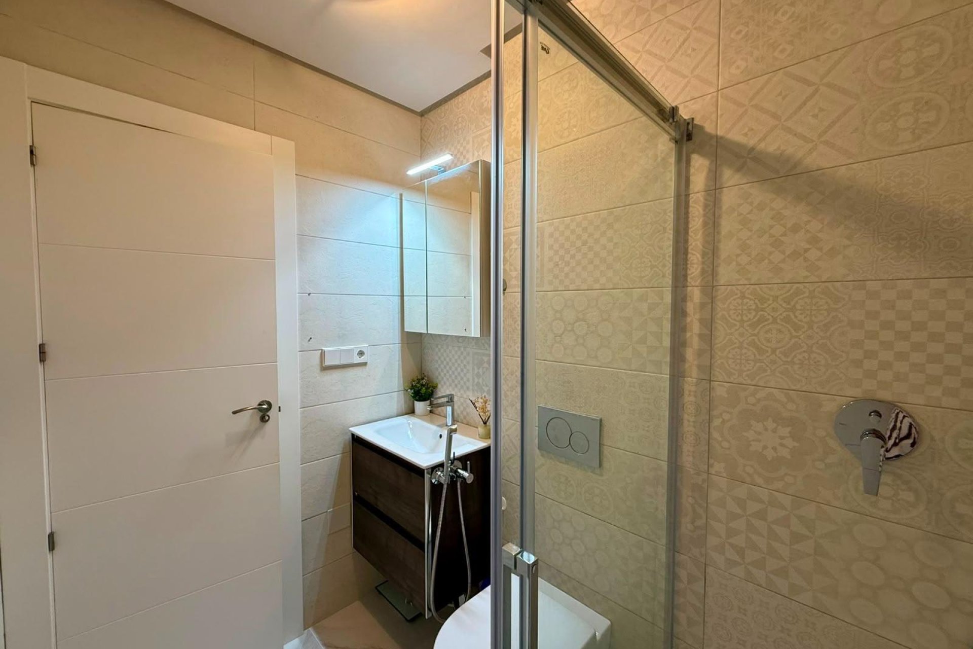 Herverkoop - Appartement -
Torrevieja - Aguas Nuevas