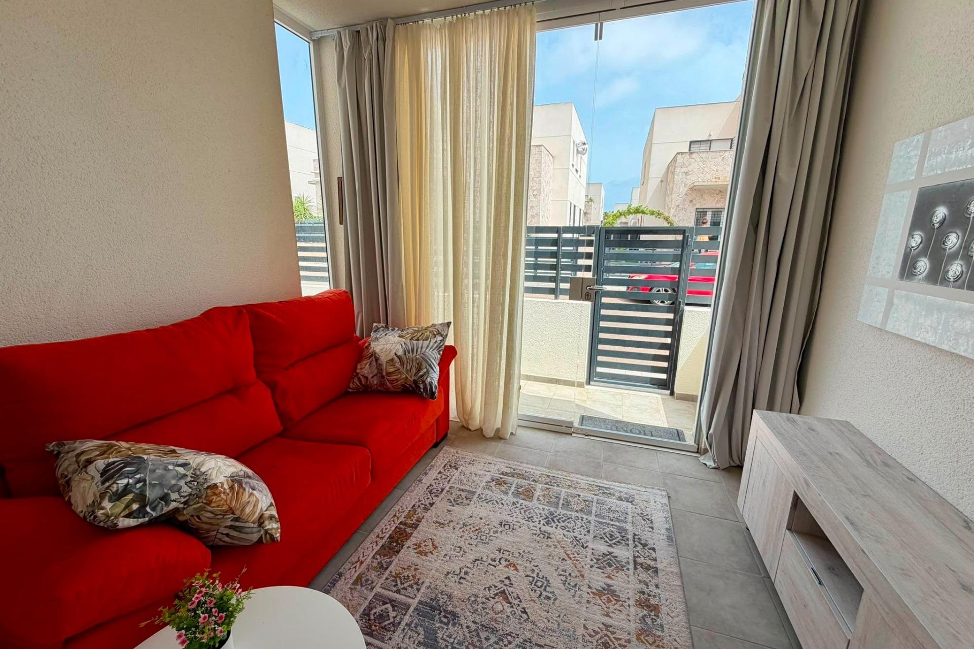 Herverkoop - Appartement -
Torrevieja - Aguas Nuevas