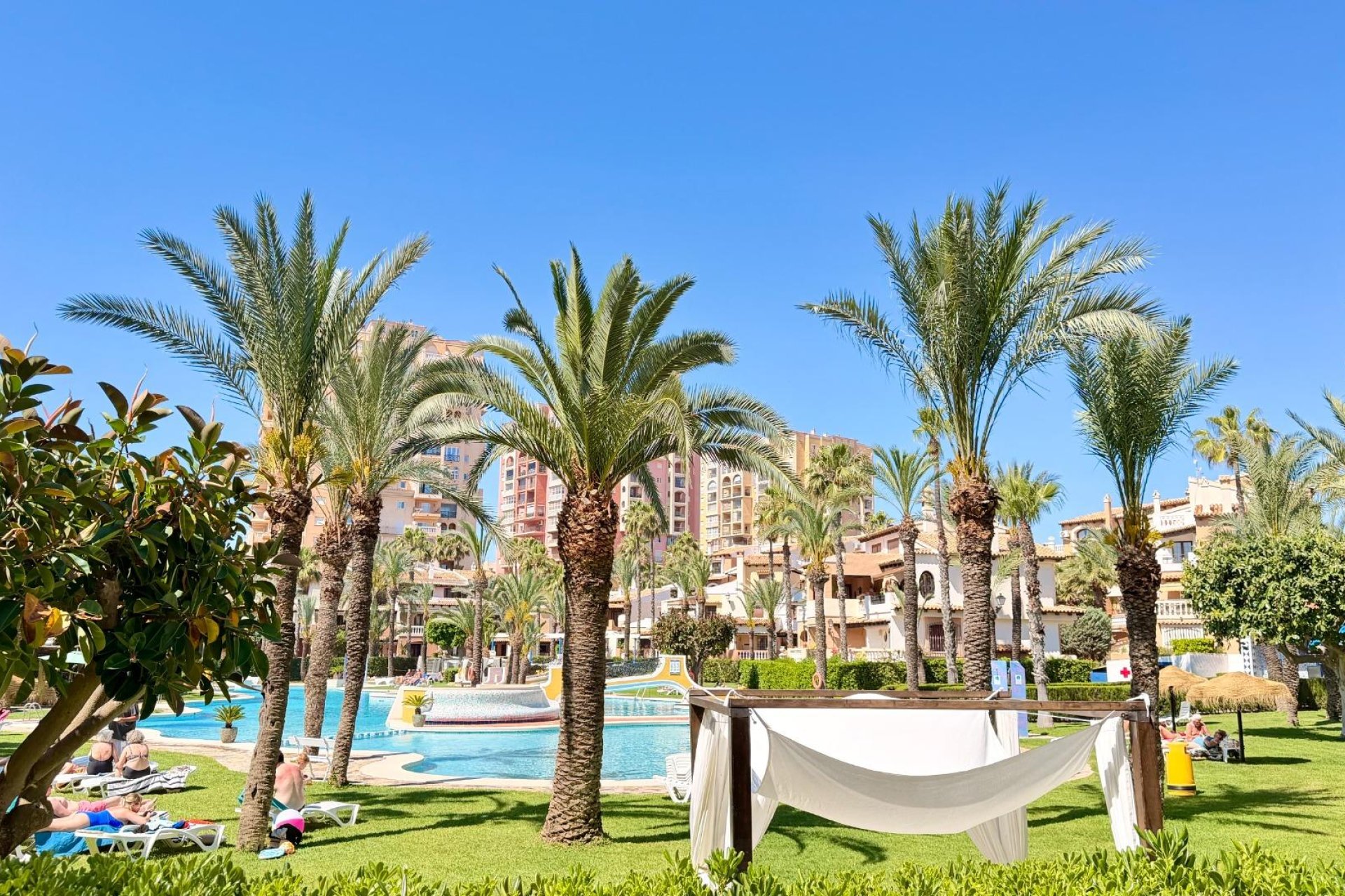 Herverkoop - Appartement -
Torrevieja - Aldea Del Mar