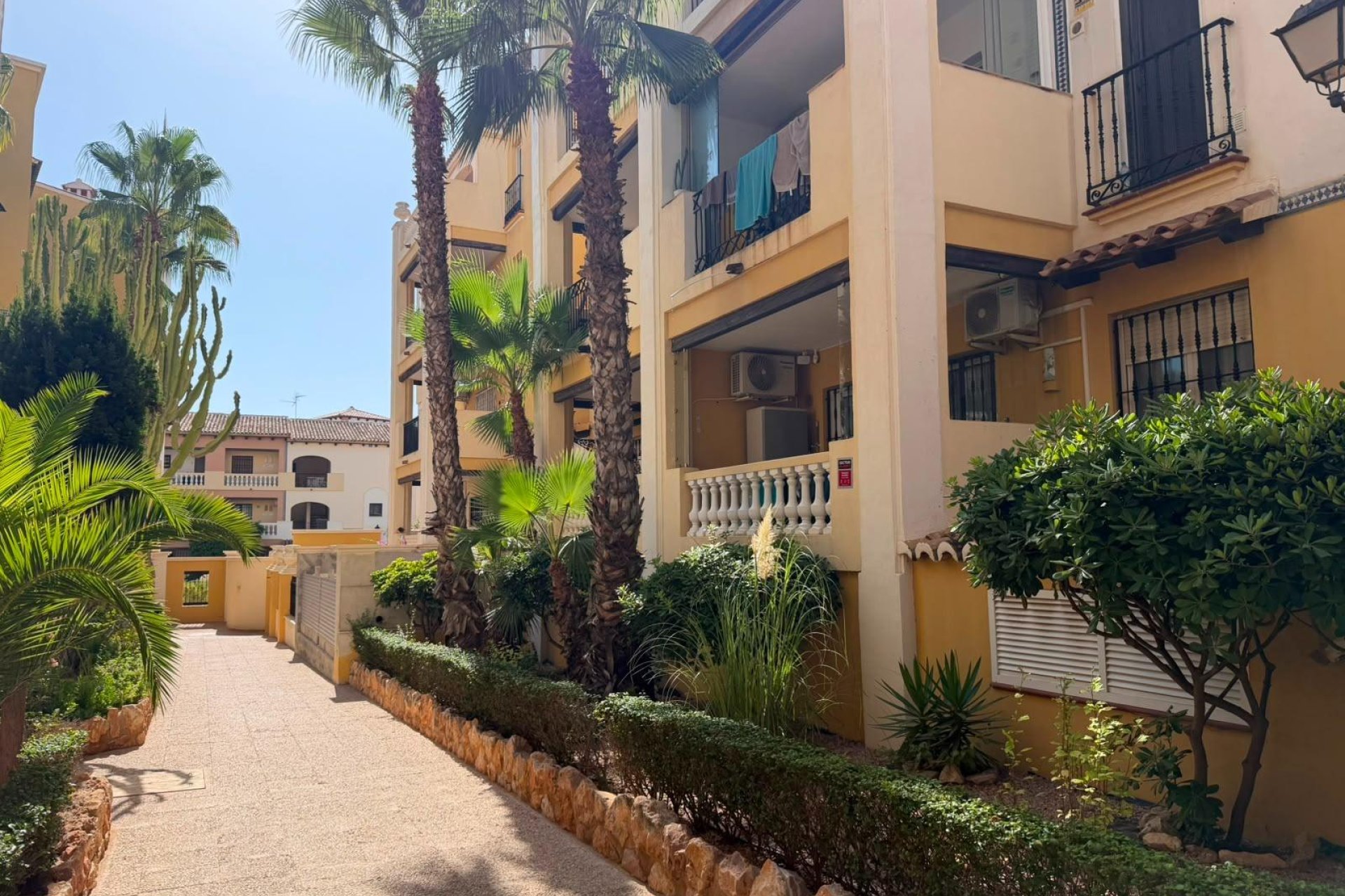 Herverkoop - Appartement -
Torrevieja - Aldea Del Mar