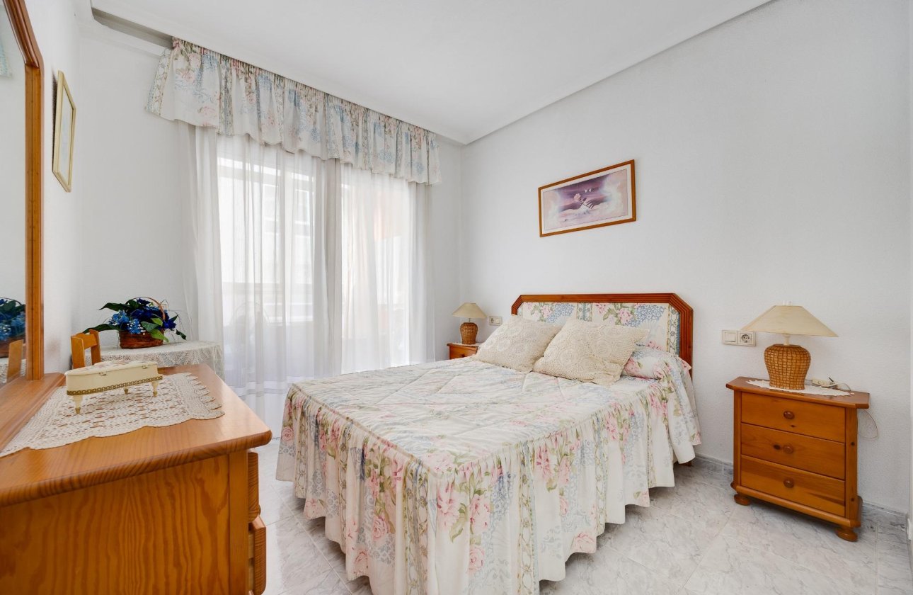 Herverkoop - Appartement -
Torrevieja - Antonio Machado