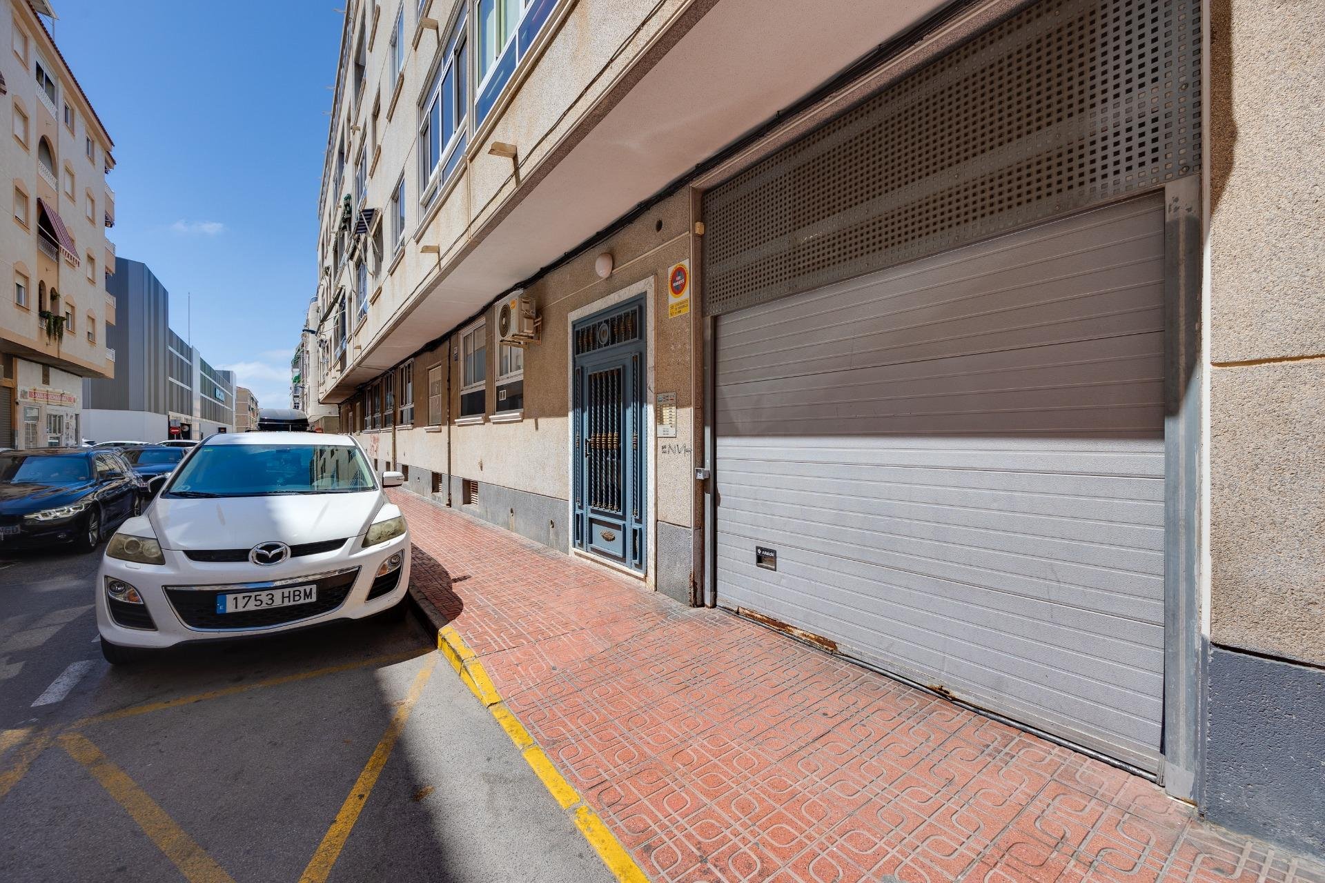 Herverkoop - Appartement -
Torrevieja - Antonio Machado