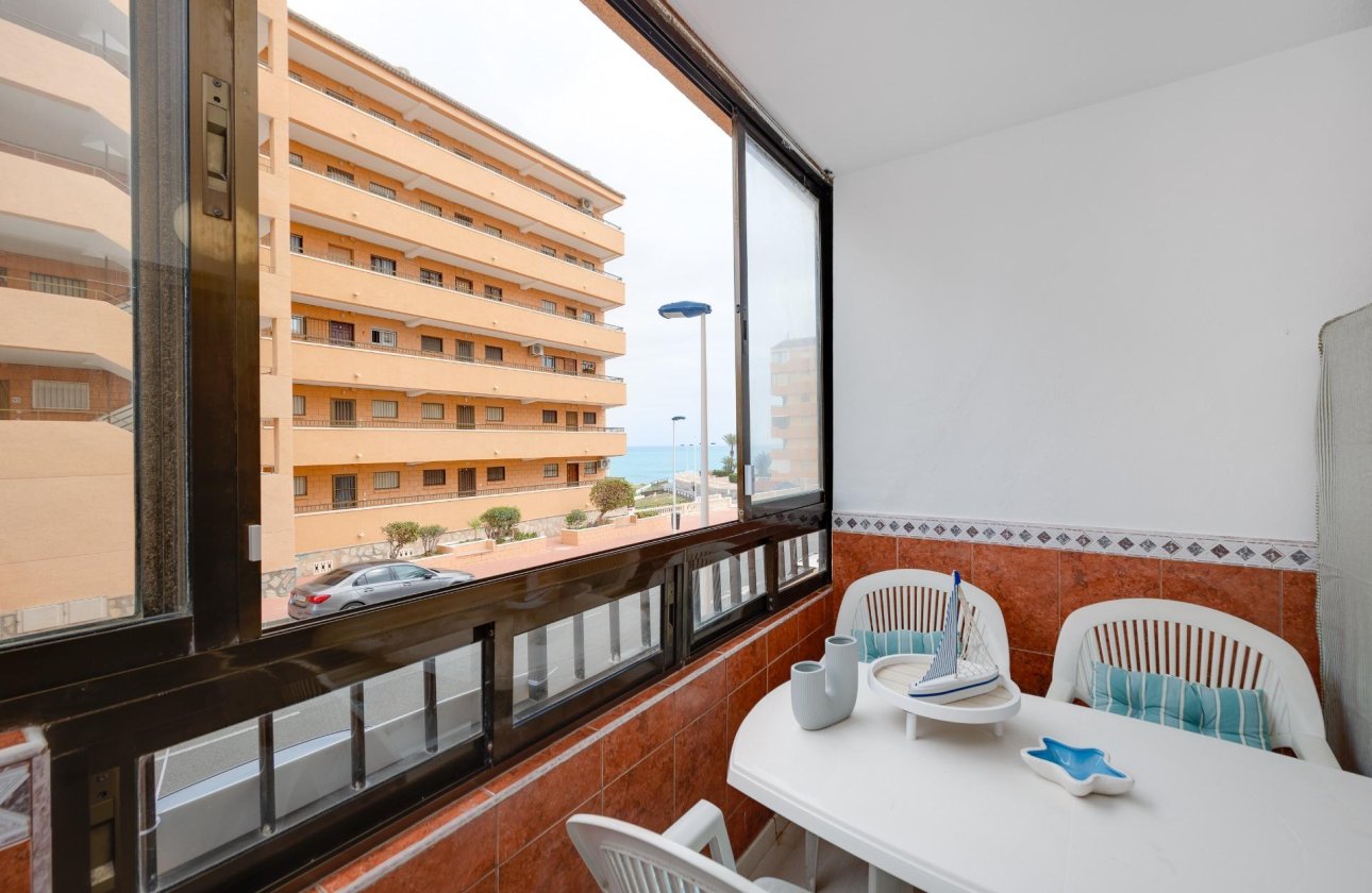 Herverkoop - Appartement -
Torrevieja - Cabo Cervera