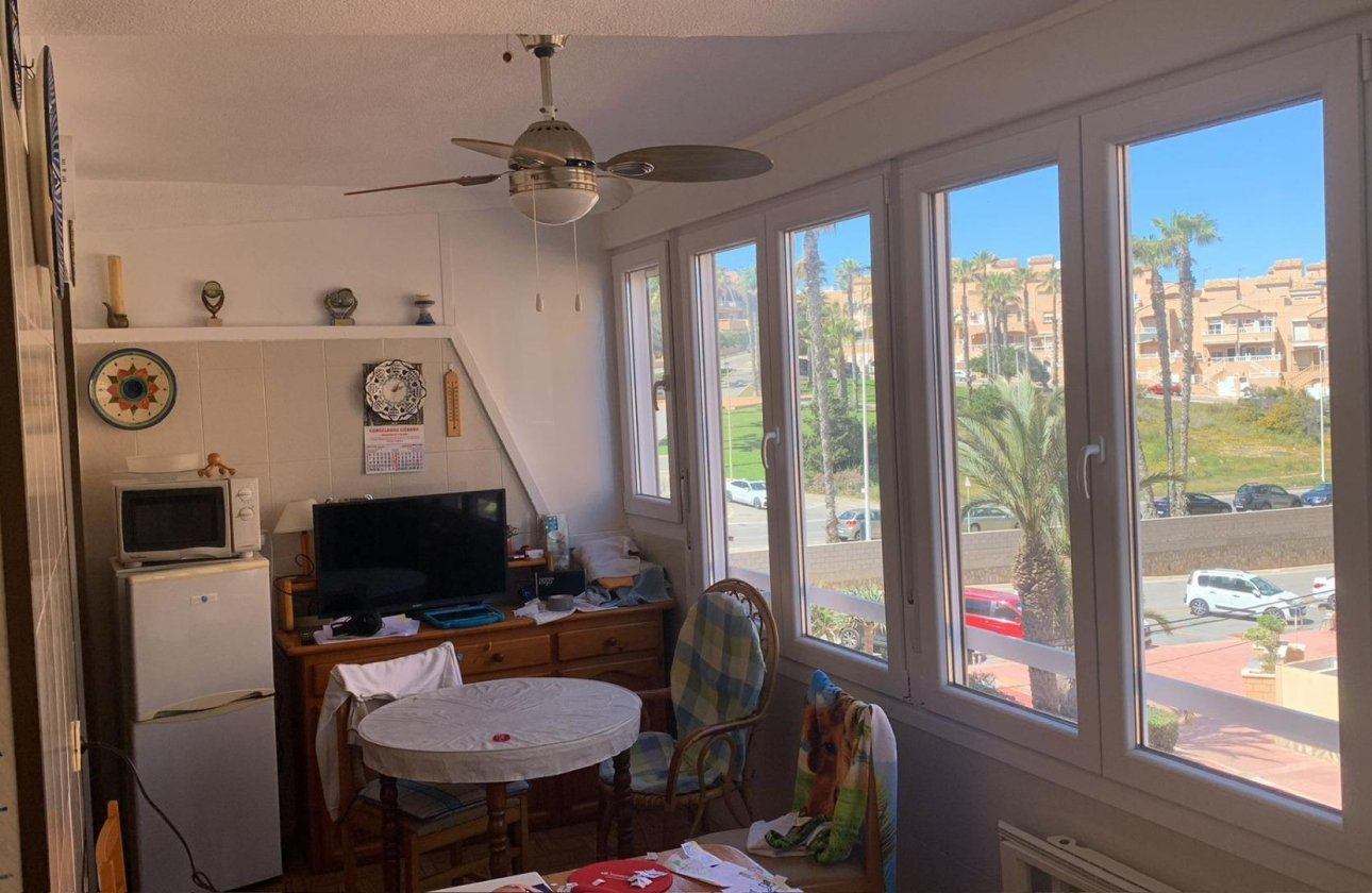 Herverkoop - Appartement -
Torrevieja - Cabo Cervera