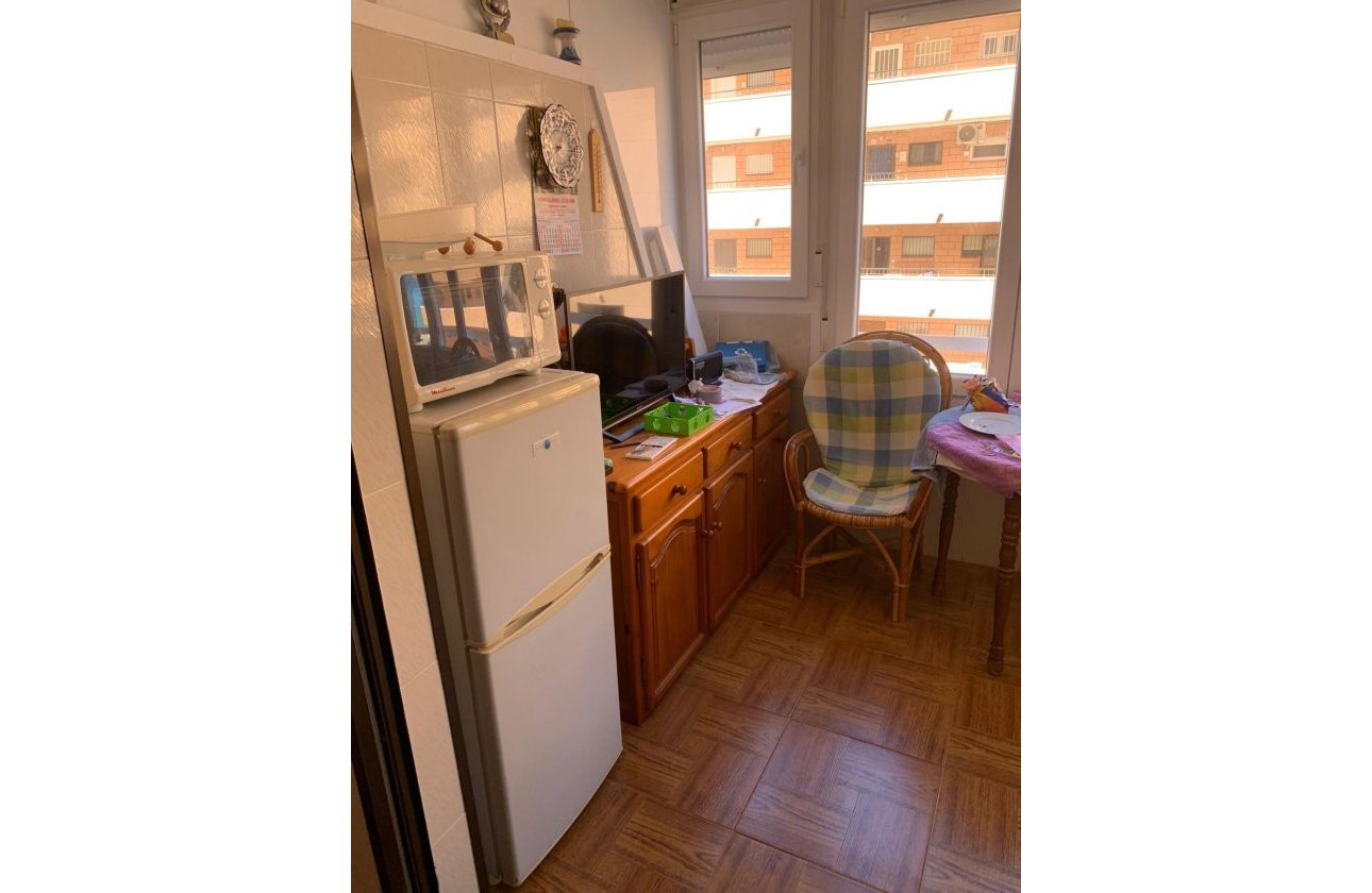 Herverkoop - Appartement -
Torrevieja - Cabo Cervera