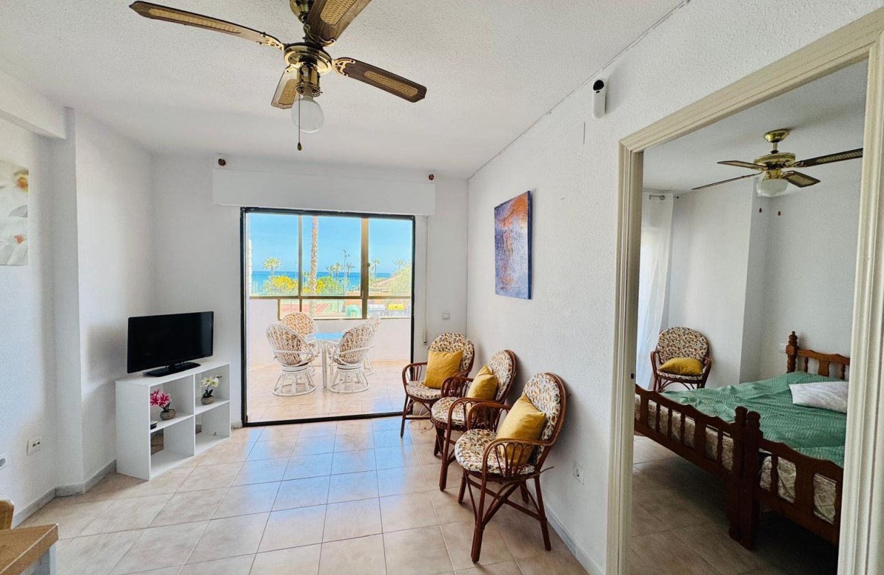 Herverkoop - Appartement -
Torrevieja - Cabo Cervera