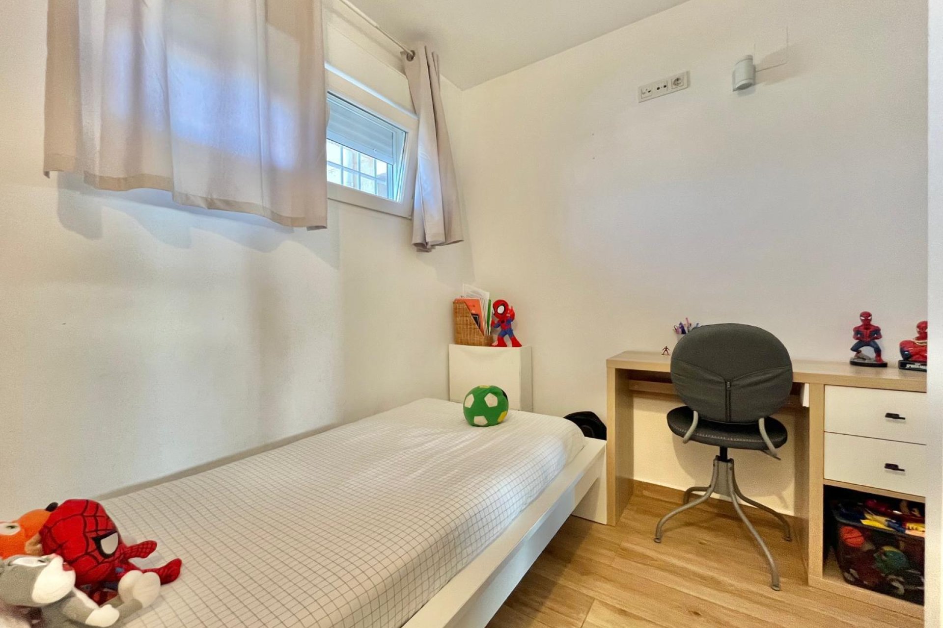 Herverkoop - Appartement -
Torrevieja - Calas Blanca