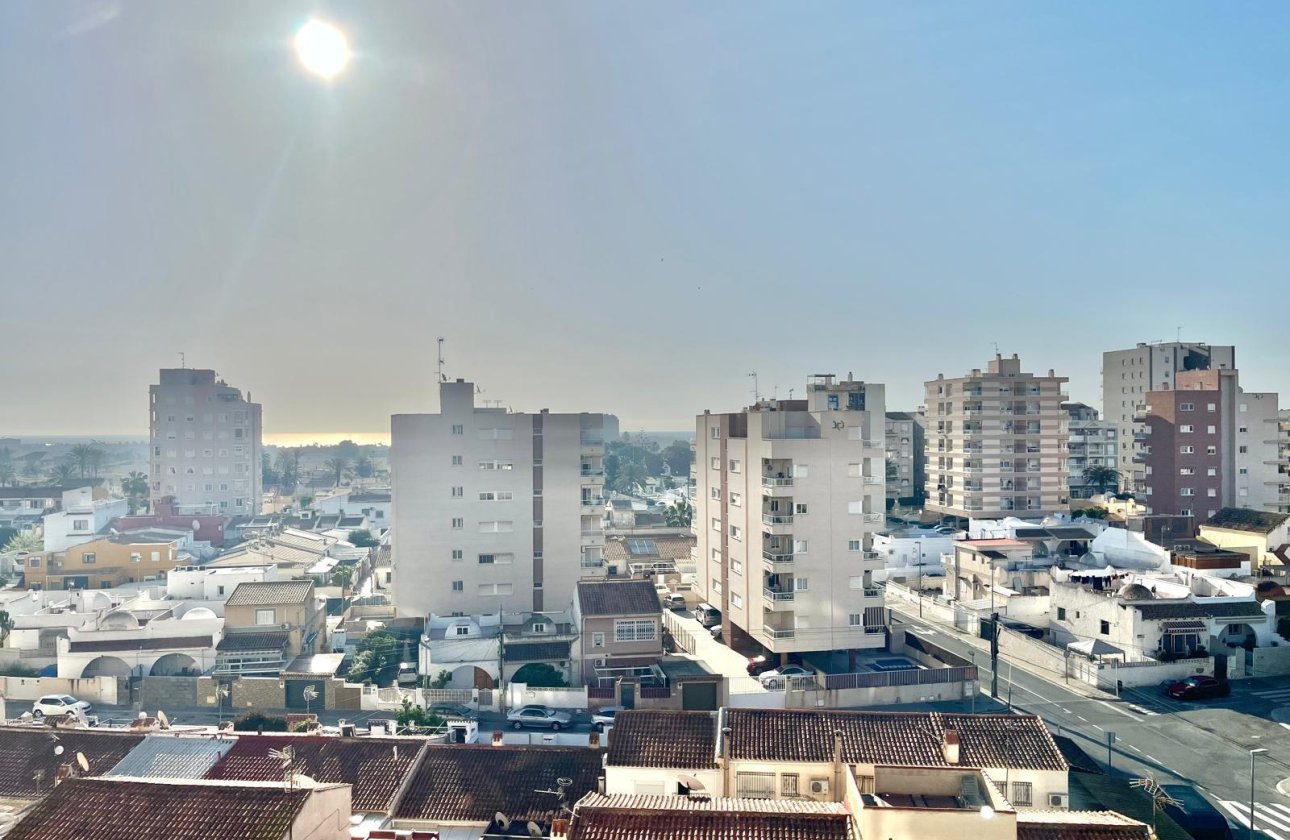 Herverkoop - Appartement -
Torrevieja - Calas Blanca