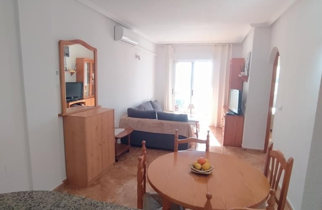 Herverkoop - Appartement -
Torrevieja - CASCO URBANO