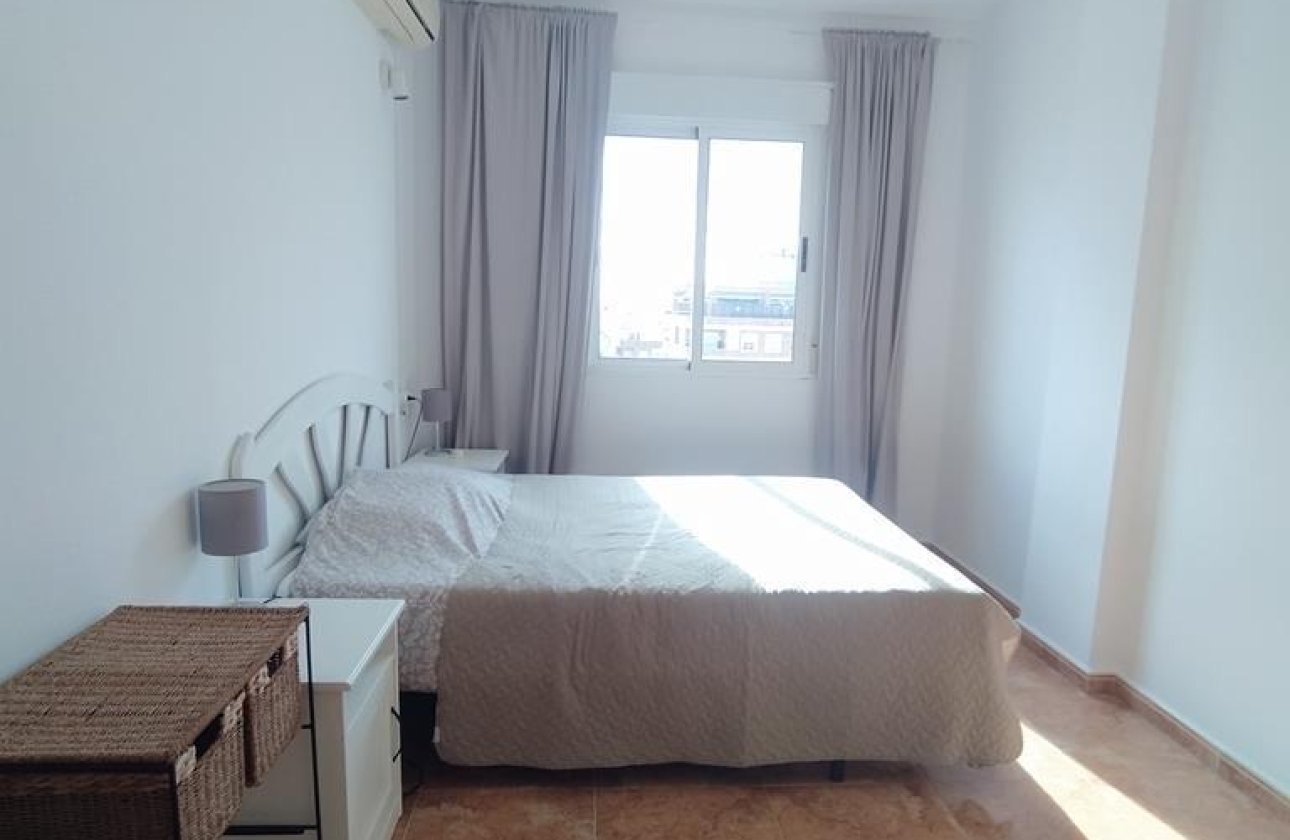 Herverkoop - Appartement -
Torrevieja - CASCO URBANO
