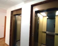 Herverkoop - Appartement -
Torrevieja - CASCO URBANO