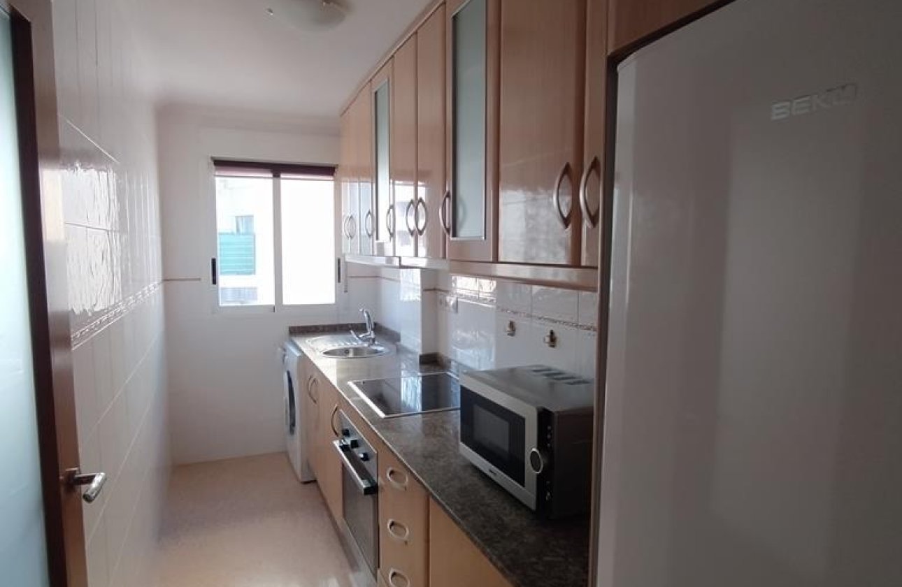 Herverkoop - Appartement -
Torrevieja - CENTRO CASCO URBANO