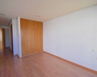 Herverkoop - Appartement -
Torrevieja - Centro - Muelle Pesquero