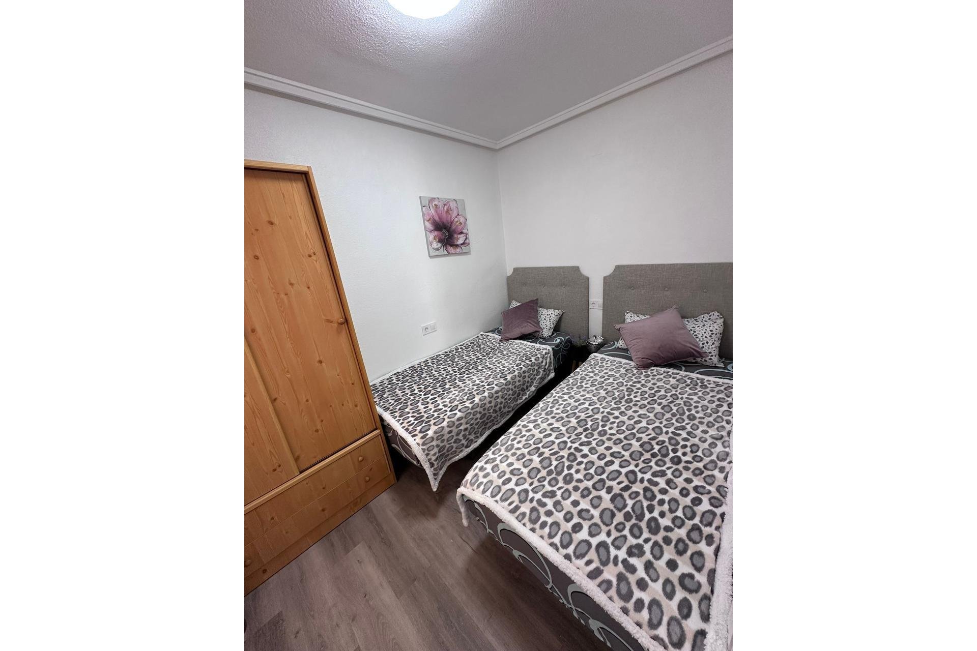 Herverkoop - Appartement -
Torrevieja - Centro - Muelle Pesquero