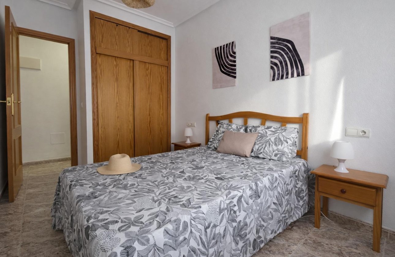 Herverkoop - Appartement -
Torrevieja - Centro - Muelle Pesquero