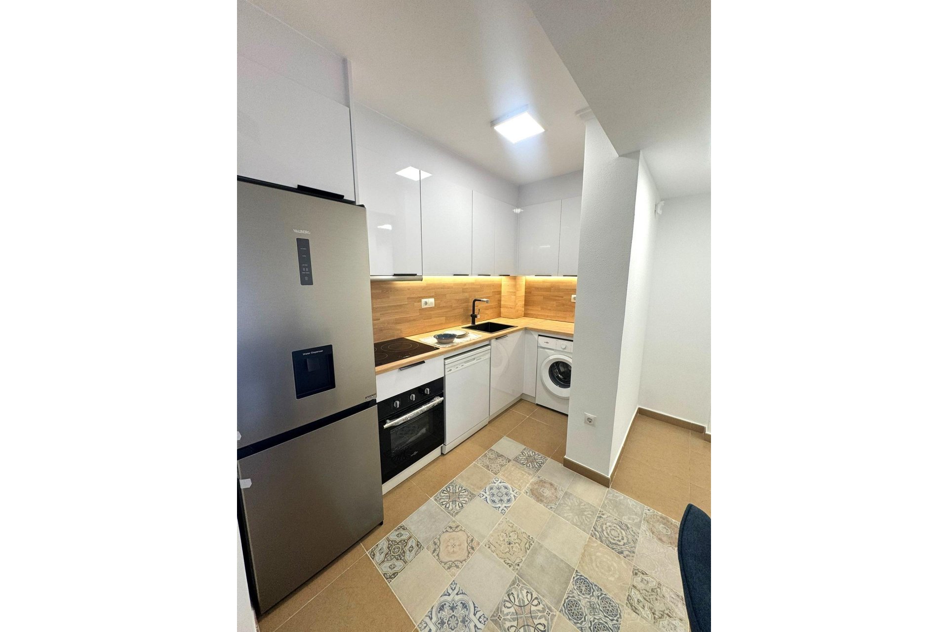Herverkoop - Appartement -
Torrevieja - Centro - Muelle Pesquero