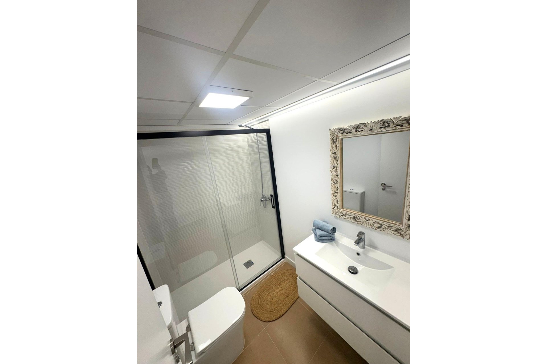 Herverkoop - Appartement -
Torrevieja - Centro - Muelle Pesquero