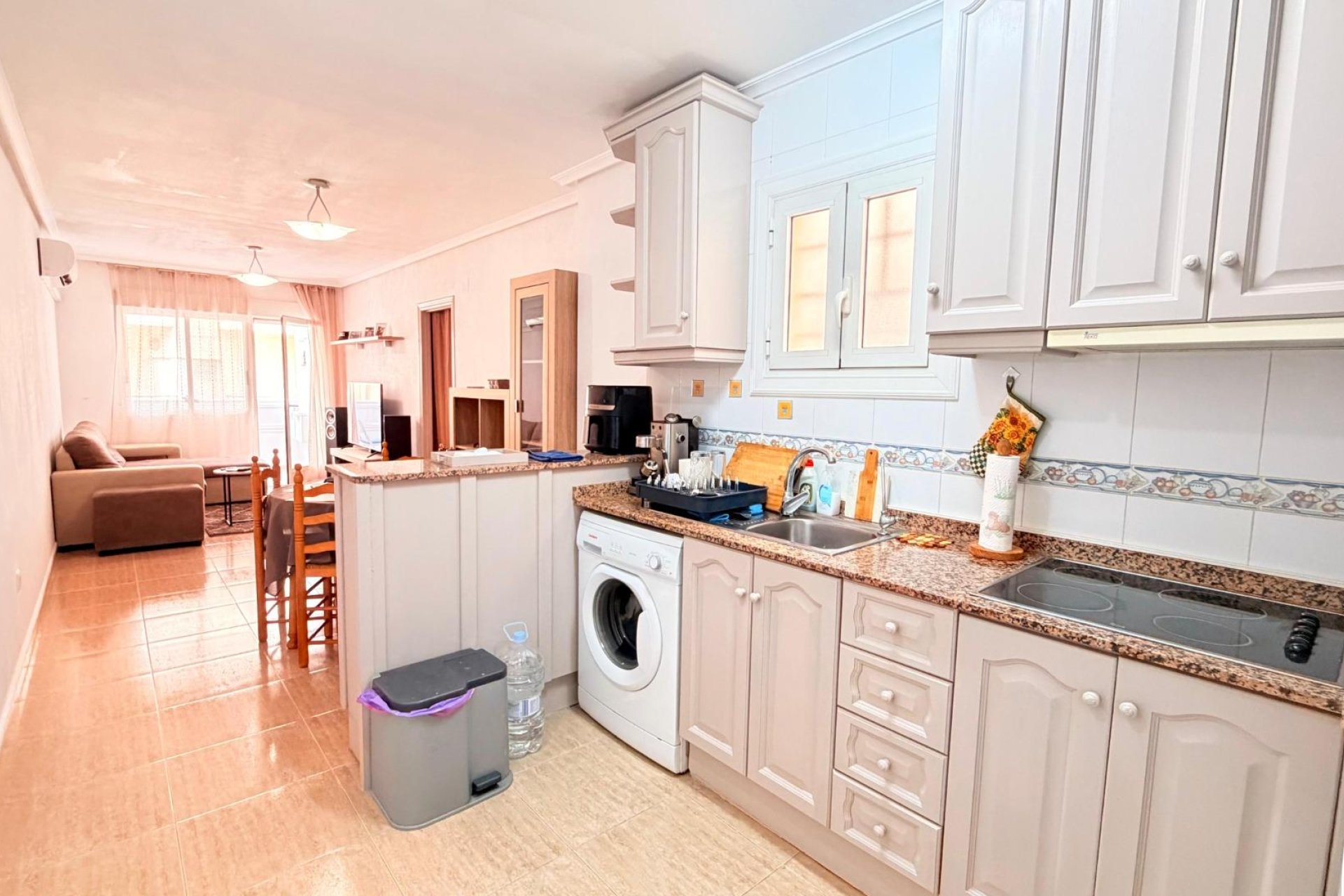 Herverkoop - Appartement -
Torrevieja - Centro - Muelle Pesquero