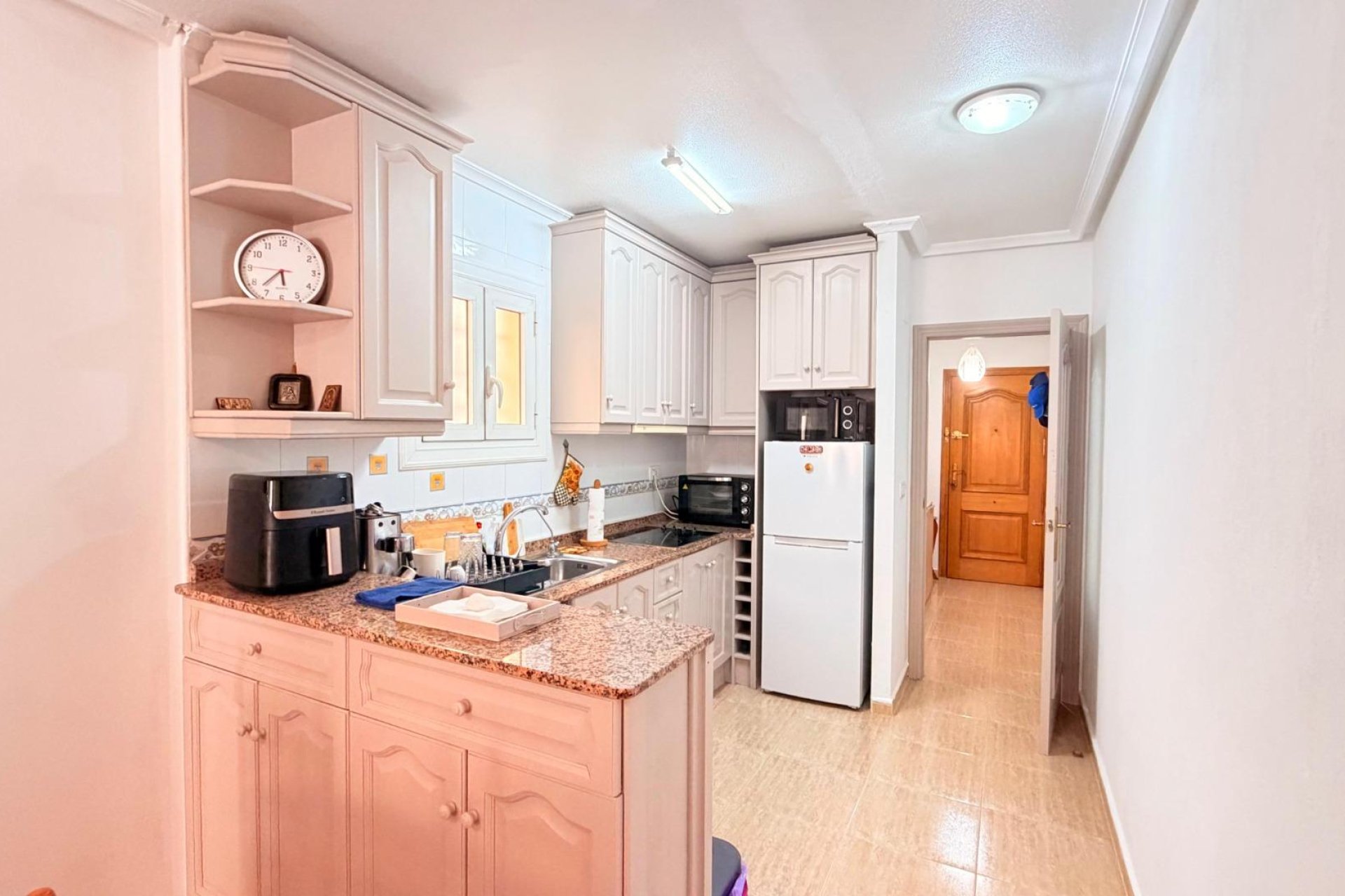 Herverkoop - Appartement -
Torrevieja - Centro - Muelle Pesquero