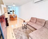Herverkoop - Appartement -
Torrevieja - Centro - Muelle Pesquero