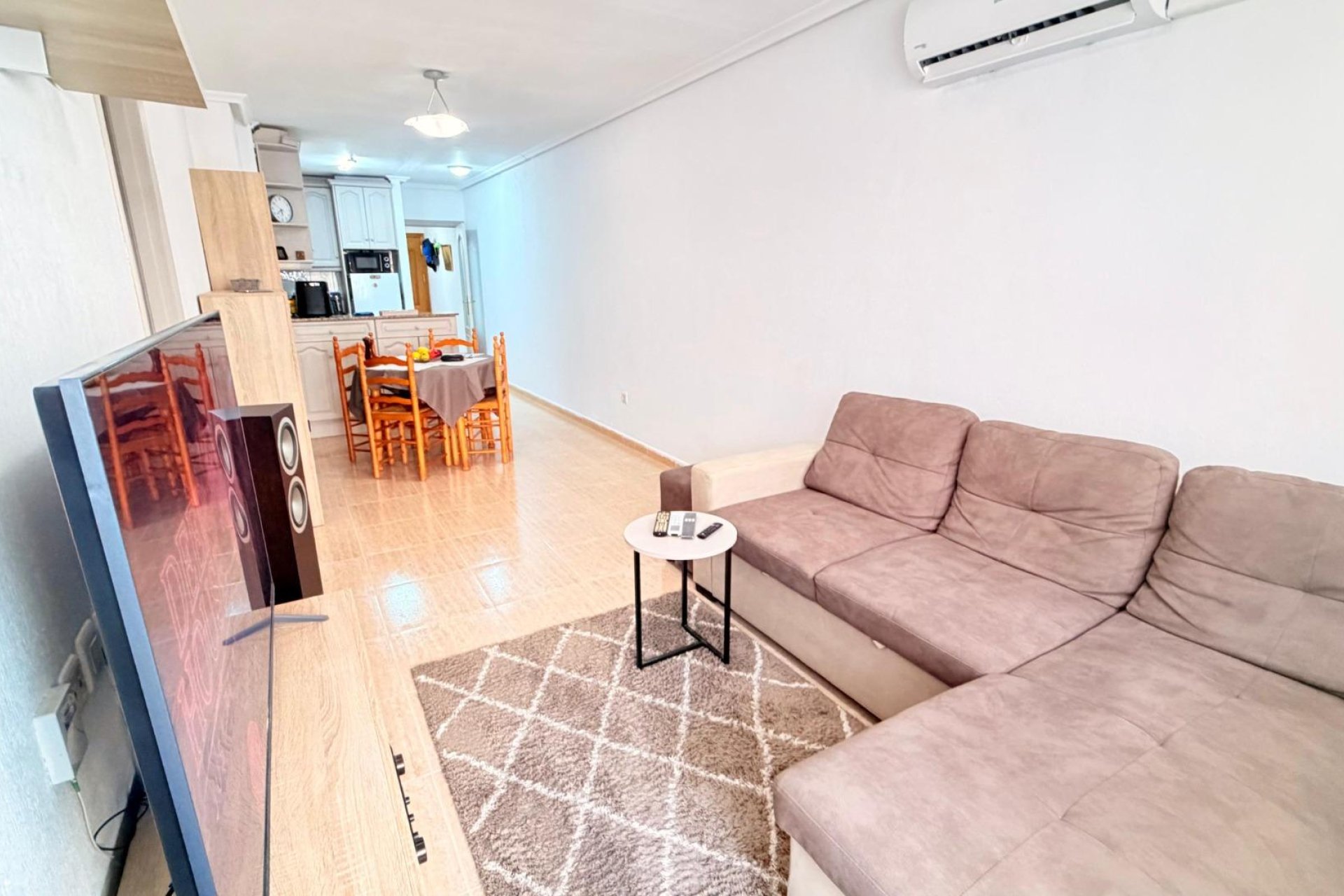 Herverkoop - Appartement -
Torrevieja - Centro - Muelle Pesquero