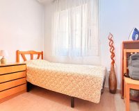 Herverkoop - Appartement -
Torrevieja - Centro - Muelle Pesquero