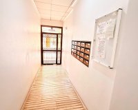 Herverkoop - Appartement -
Torrevieja - Centro - Muelle Pesquero