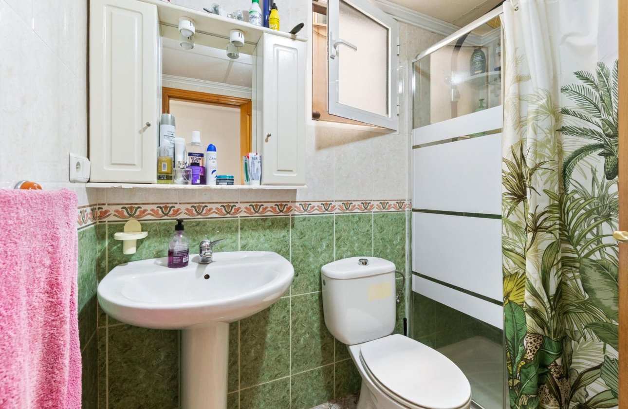 Herverkoop - Appartement -
Torrevieja - Centro