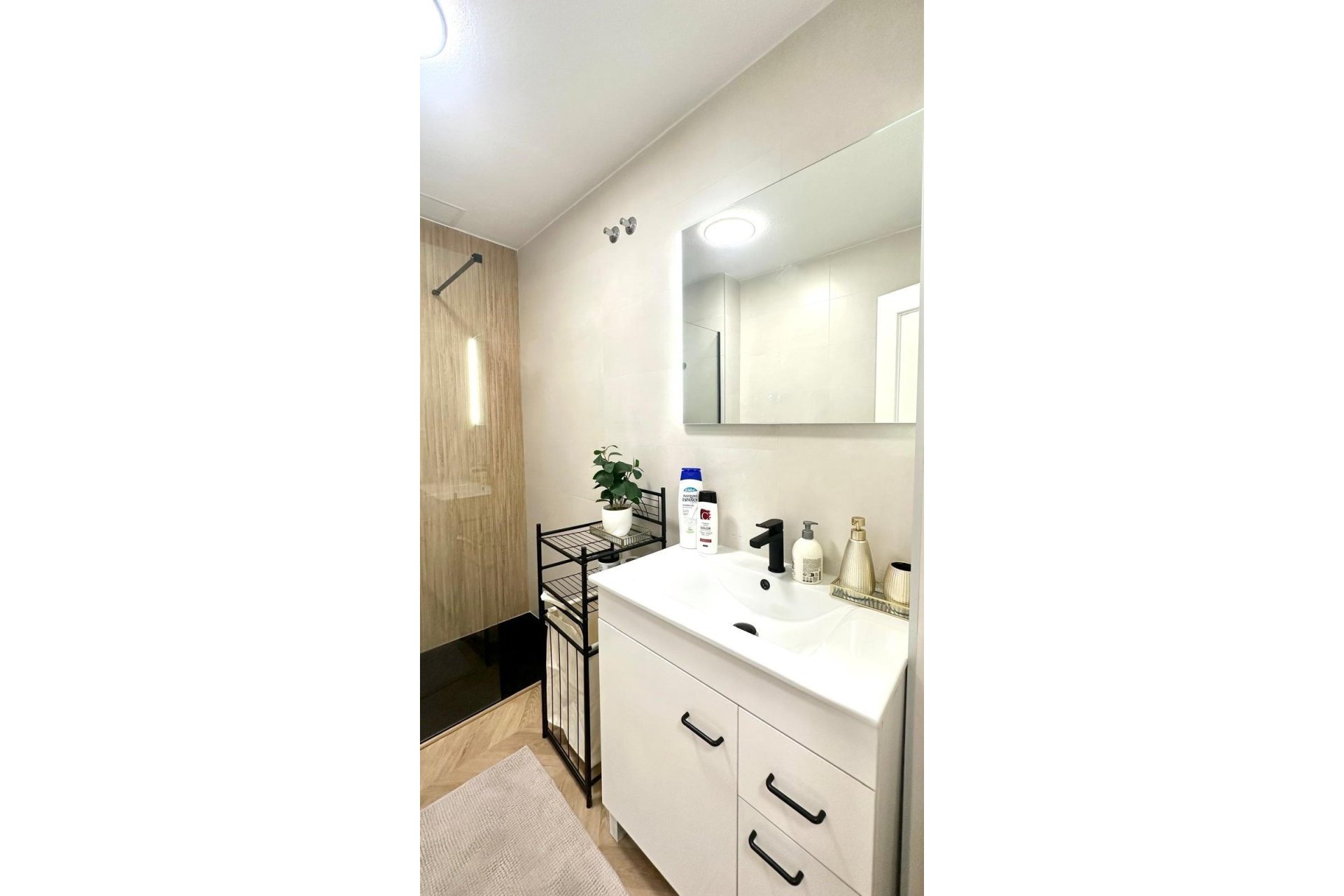 Herverkoop - Appartement -
Torrevieja - Centro