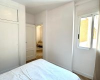 Herverkoop - Appartement -
Torrevieja - Centro
