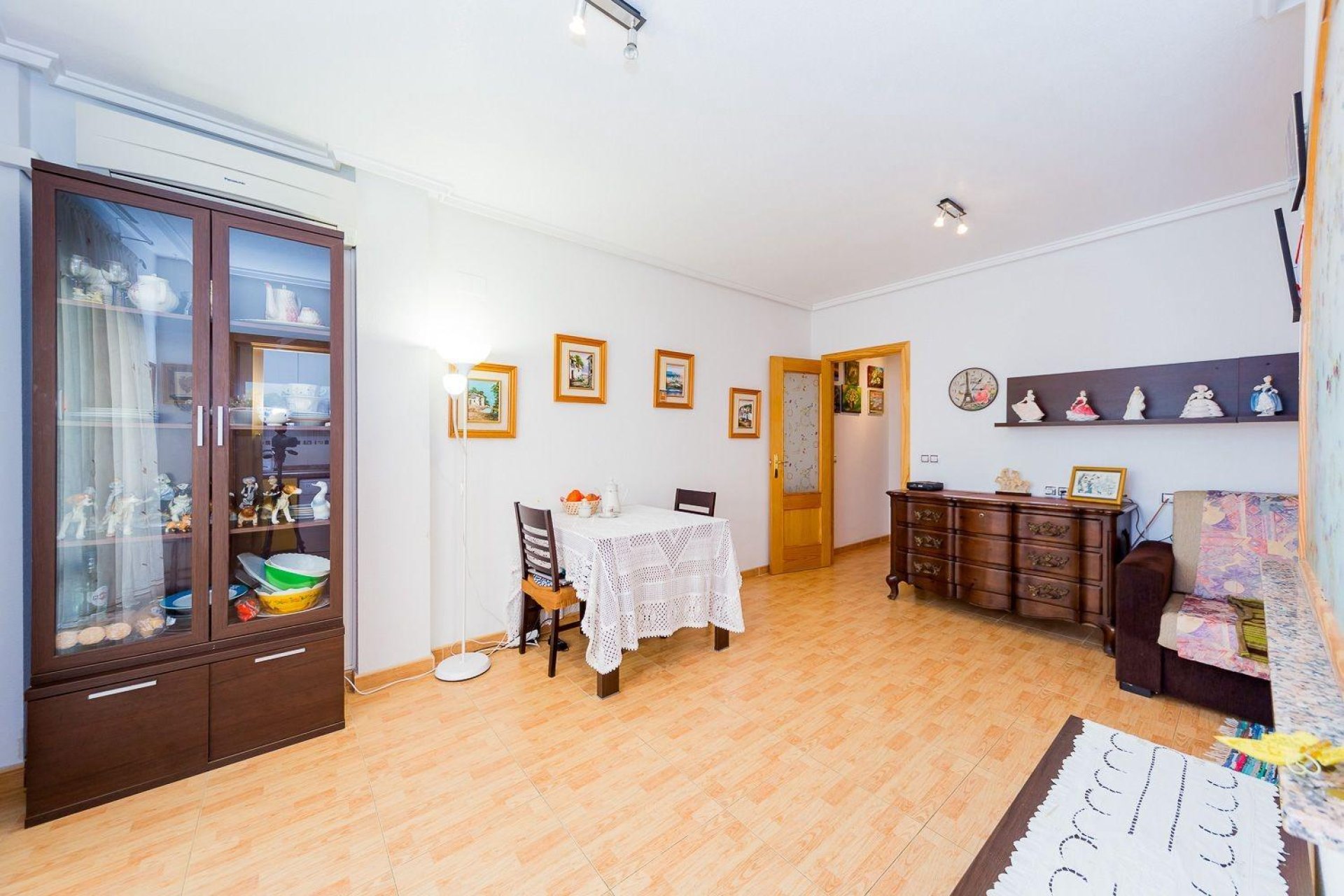 Herverkoop - Appartement -
Torrevieja - Centro