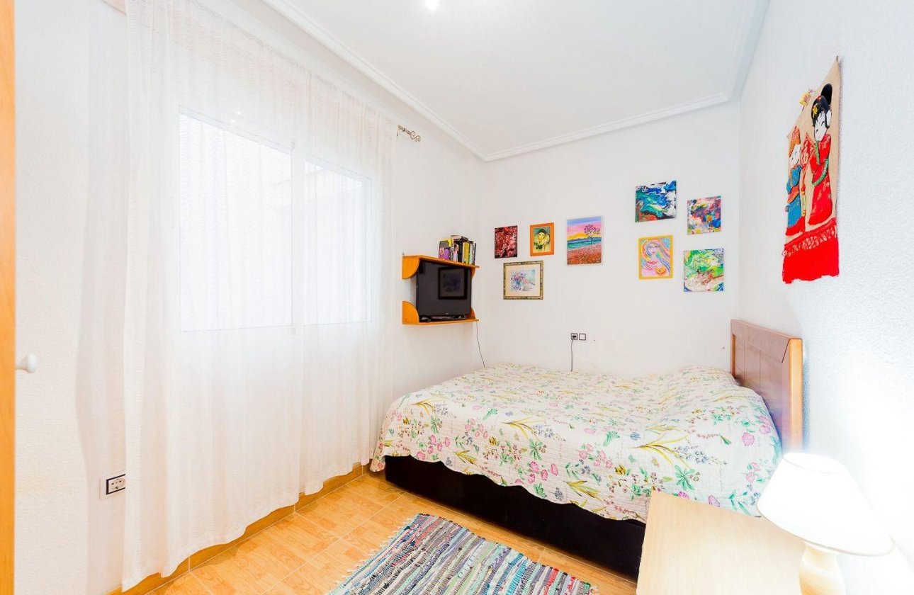 Herverkoop - Appartement -
Torrevieja - Centro