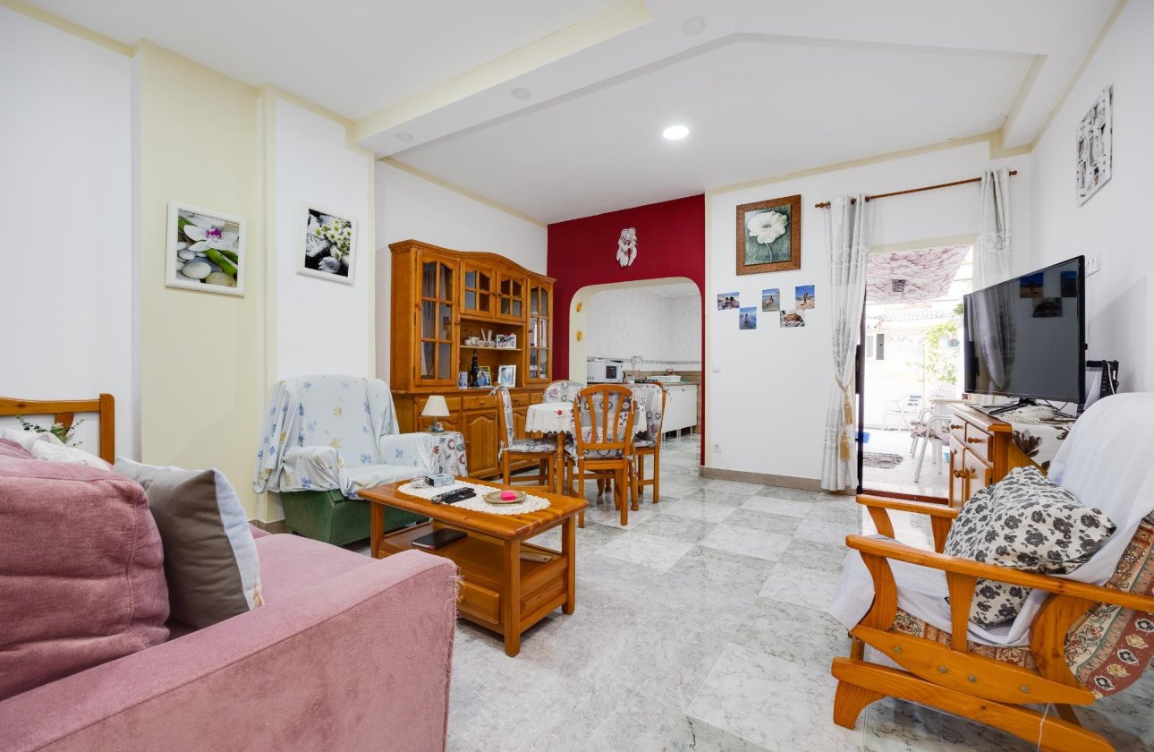 Herverkoop - Appartement -
Torrevieja - Centro